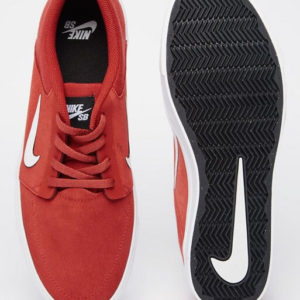 Nike SB Portmore Trainers In Red